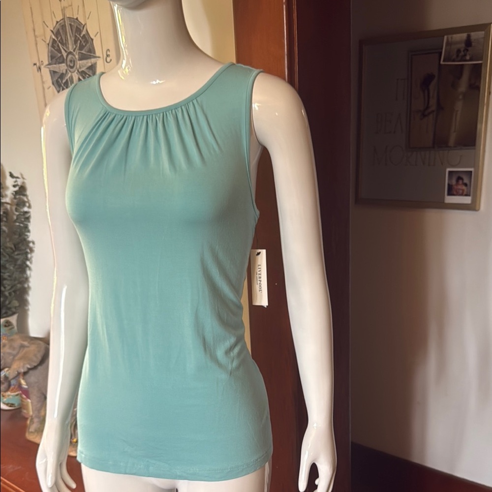 NWt Liverpool Los Angeles size XS Women's Sleeveless Top in Teal